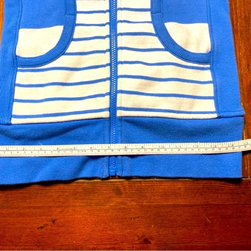 Lululemon | Electric Blue and White Scuba Hoodie - Picture 11 of 11